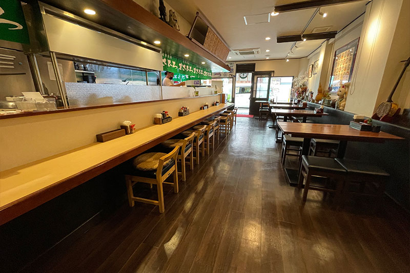 沖縄家庭料理の店 まんじゅまい